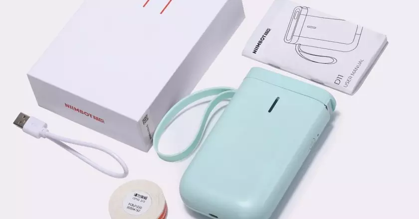 NIIMBOT D11 máquina para hacer pegatinas profesional