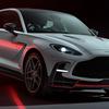 Aston Martin DBX S - vista frontal
