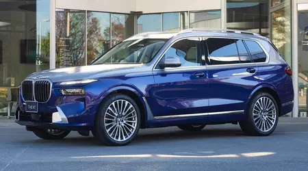BMW ha desvelado el concepto X7 Nishiki Lounge con 15.000 elementos LED en el techo solar panorámico