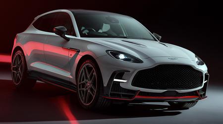 Aston Martin DBX S: más potencia, menos peso y un nuevo techo de fibra de carbono.