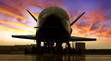 El misterioso dron militar Boeing X-37B de la NASA orbita durante 780 días y establece un nuevo récord de vuelo espacial