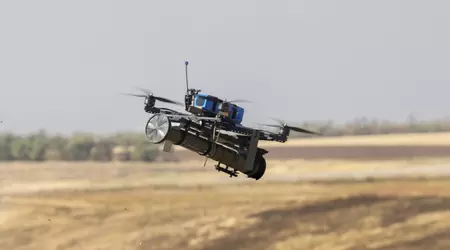 Drone FPV ucraniano destruye por primera vez a un infante enemigo con lanzagranadas