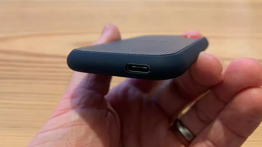 Sandisk Extreme Portable o Samsung T7 Shield