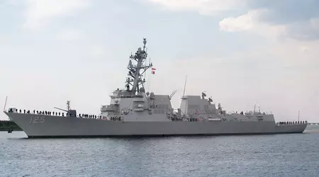 El primer destructor de la clase Arleigh Burke Flight III abandonó el astillero Ingalls antes de su puesta en servicio - El USS Jack H. Lucas recibió dos sistemas de lanzamiento vertical para misiles de crucero Tomahawk