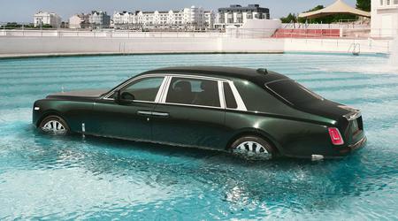 Rolls-Royce ha enviado el Phantom a una piscina para celebrar la asociación del coche con la industria musical