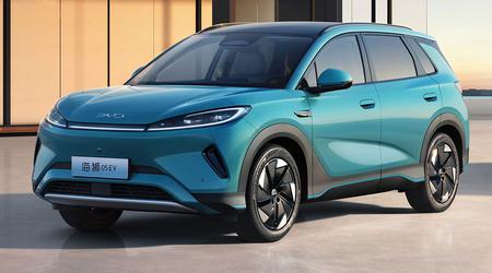 Las ventas de BYD en el primer trimestre de 2025 crecieron un 58% mientras Tesla seguía cayendo