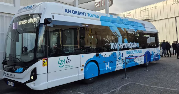 Iveco Bus entregó el primer autobús ...