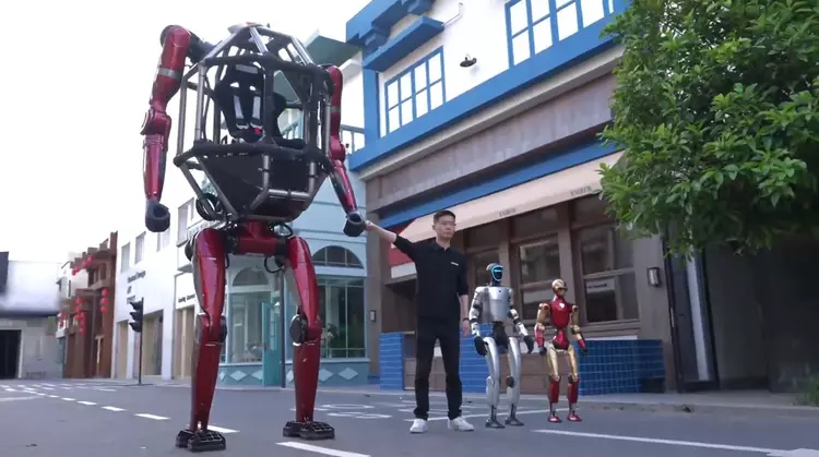 Unitree GD01: el robot transformador pilotado ...
