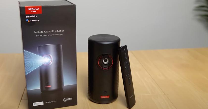 NEBULA by Anker Capsule 3 Proyector láser para exteriores