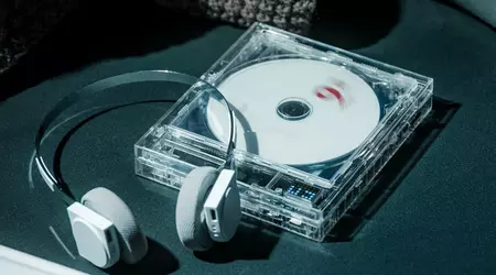 Reproductor de CD ClearFrame transparente para hipsters y zumbadores que quieren demostrar que saben algo sobre "sonido real"