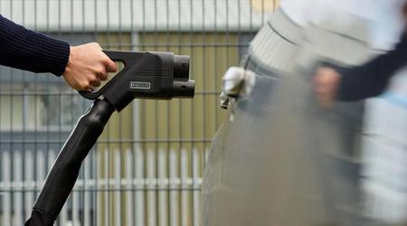 Kempower de Finlandia es el primero en producir estaciones de carga con tecnología CableGuard resistente al vandalismo