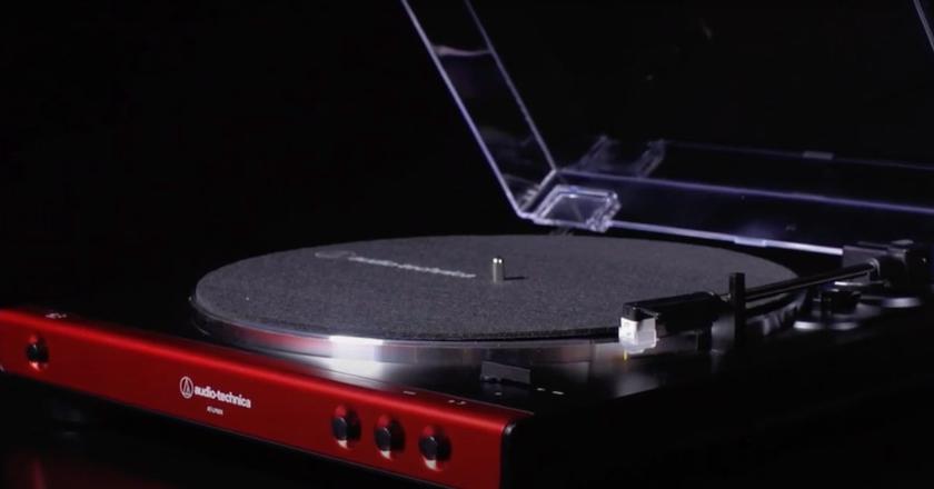 Audio-Technica At-LP60X-BW Mejores reproductores de vinilo económicos