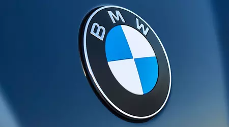 BMW ha revelado un emblema actualizado y casi nadie lo ha notado