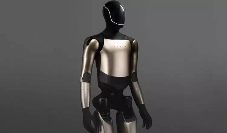 Faltan manos: Tesla detuvo la producción ...