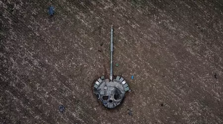 Lanzadores de misiles Buk, sistemas de artillería, misiles y tanques - Ucrania envía equipos rusos destruidos a la República Checa para su exposición