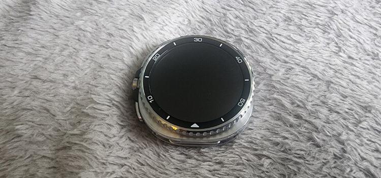 Samsung Galaxy Watch 8 Classic apareció ...
