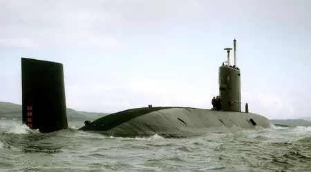 El Reino Unido ha iniciado el proceso de desguace del submarino nuclear HMS Swiftsure, que pasó horas bajo el portaaviones ruso Kyiv en plena Guerra Fría y recogió valiosos datos