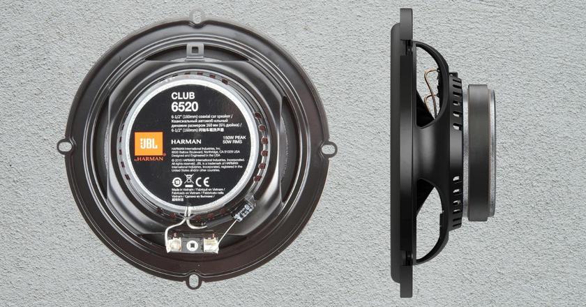 JBL CLUB 6520 mejores altavoces de coche de 6.5 pulgadas para bajos