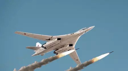 En 2023, las Fuerzas Armadas rusas recibirán cuatro bombarderos-misiles estratégicos Tu-160M modernizados, que podrán transportar armas nucleares e hipersónicas.