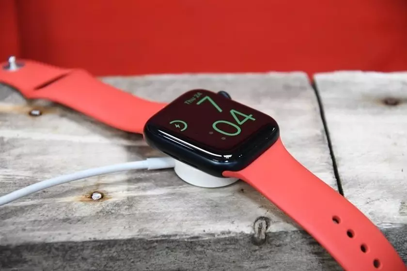 Watch SE (2ª generación) o Apple Watch Series 10