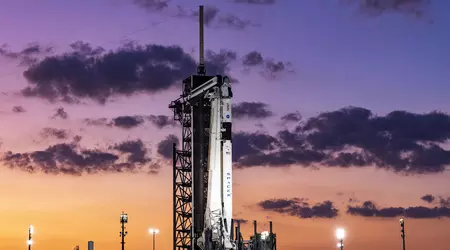 SpaceX envía Crew Dragon con cuatro astronautas a la ISS en su tercer intento