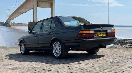 Los aficionados encontraron el BMW robado de Chris Harris más rápido que la policía.