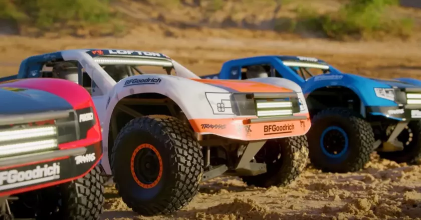 1:7 TRAXXAS mejor buggy RC para carreras
