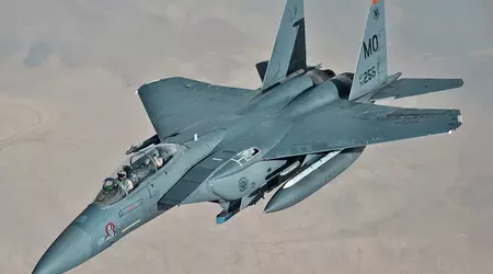 Los estadounidenses prueban el F-15E con nuevos misiles de bajo costo para contrarrestar drones