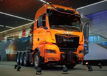 MAN Desvela el Potente Camión TGX ...