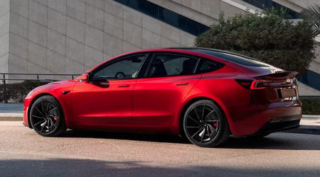Francia ha exigido a Tesla que deje de hacer afirmaciones falsas sobre la conducción autónoma