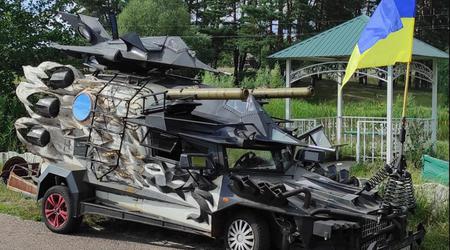 Los ucranianos crearon un vehículo brutal con dos Lockheed F-117 Nighthawks, múltiples cañones y un misil para asustar a los rusos