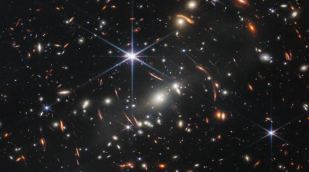 Joe Biden y la NASA revelan una sorprendente fotografía del espacio profundo del telescopio James Webb que está revolucionando la astrofísica