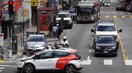Un vídeo viral de un taxi robot "temerario" en San Francisco ha causado una tormenta de indignación.