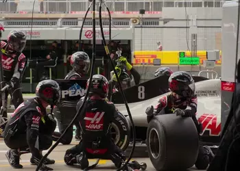 Apple y Netflix transmiten simultáneamente el ...