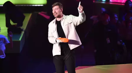 MrBeast, de 27 años, uno de los creadores de YouTube más famosos del mundo, se está preparando para lanzar su propia empresa de telefonía móvil