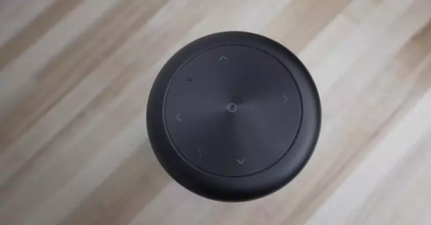 Proyector Anker Nebula Capsule Max con ventilador silencioso