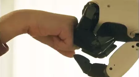 LG presentará un robot asistente CLOiD con brazos de alta tecnología en el CES 2026