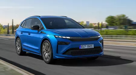 El Skoda Enyaq ha sufrido un restyling inspirado en el Elroq y se ha deshecho de la parrilla en la parte delantera de la carrocería