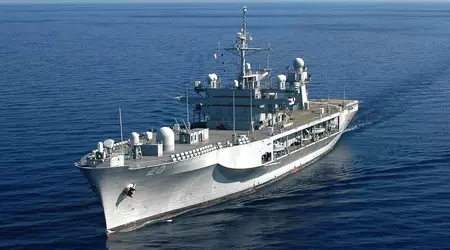 EE.UU. ha enviado a Israel el buque de desembarco USS Mount Whitney de la clase Blue Rig