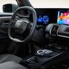 Toyota Urban Cruiser 2025 interior en miniatura