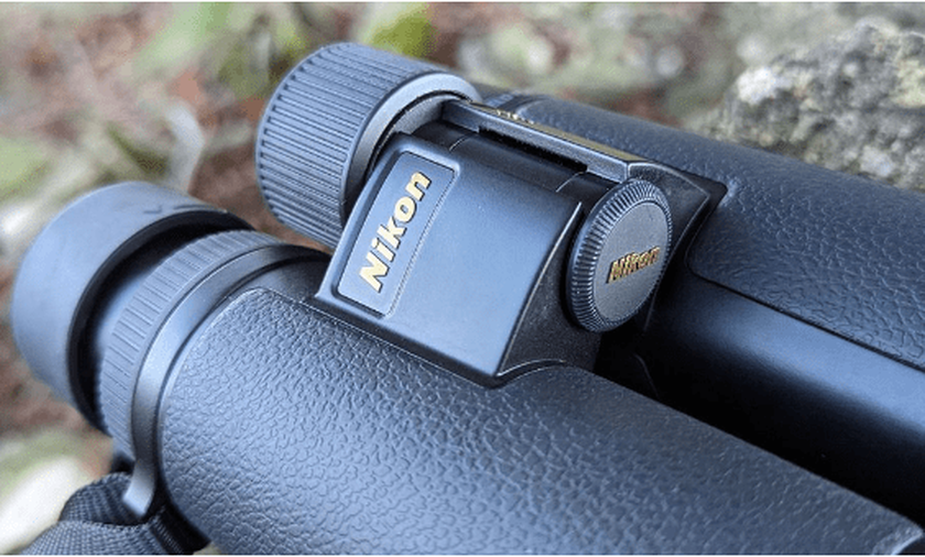 Prismáticos deportivos Nikon Monarch HG 10X42