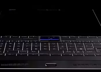 Lotus Diplomat Introducido: un smartphone al ...