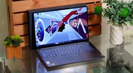 Análisis del Lenovo Yoga Pro 9 16IRP8: un potente portátil con un delgado cuerpo metálico