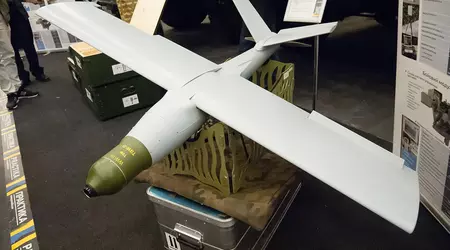 Polonia ordena 10 mil drones kamikaze Warmate