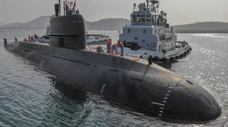 Pakistán recibe el segundo submarino de la clase Hangor, una modificación de un submarino chino 
