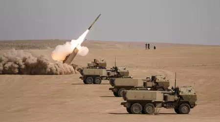 HIMARS y Tochka-U realizaron 13 ataques contra depósitos de munición rusos durante la noche