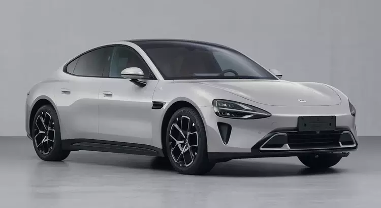 Xiaomi SU7 desvelado por primera vez ...