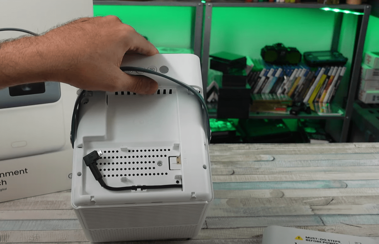 Proyector láser BenQ GP100A