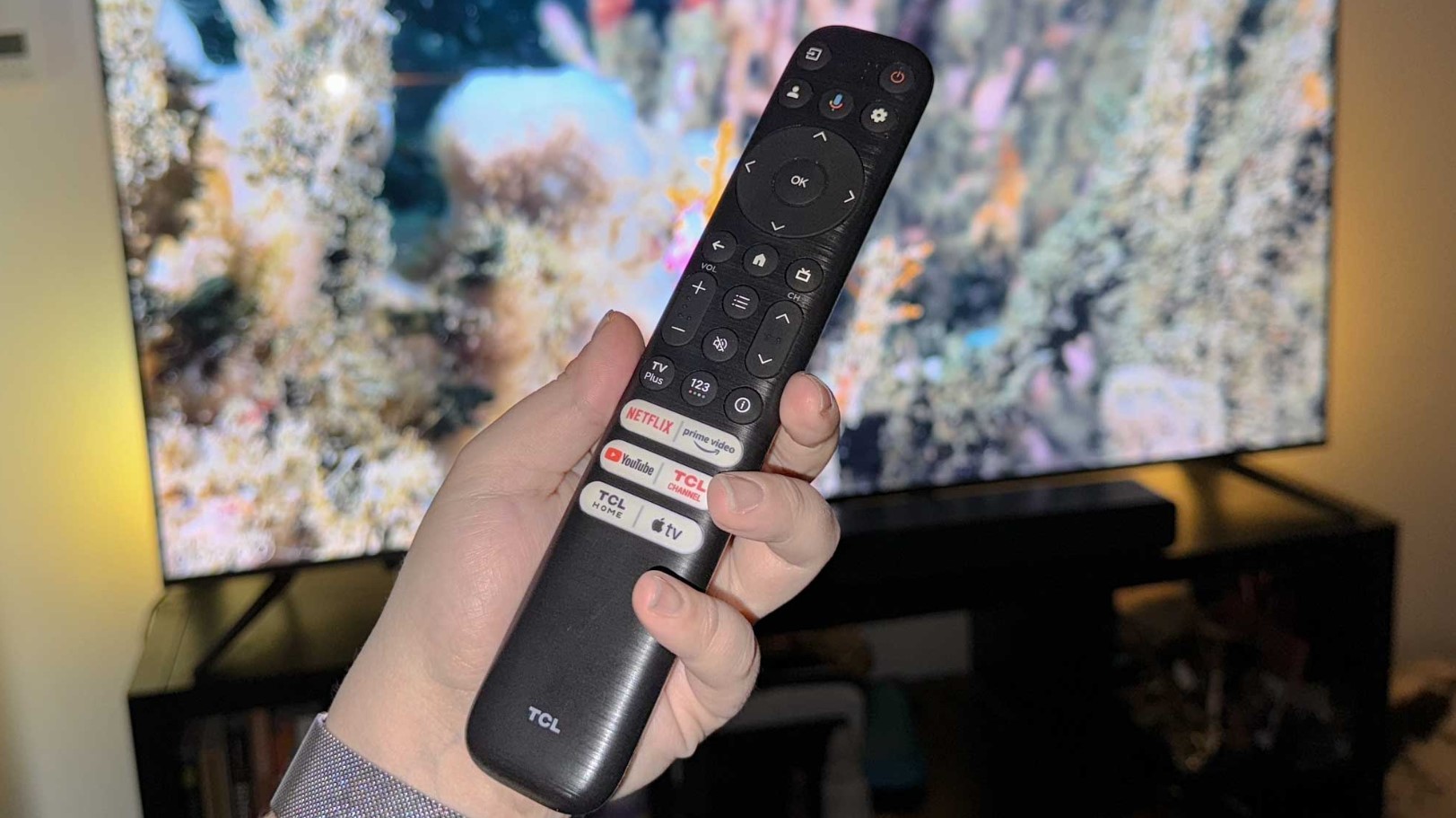 Televisor 4K económico TCL de 55 pulgadas de la serie Q65 QLED