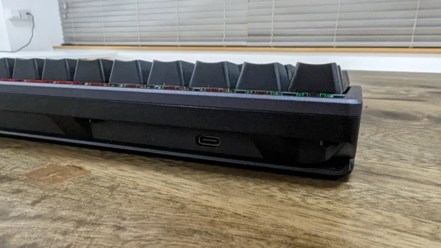 Teclado mecánico inalámbrico para juegos ASUS ROG Azoth